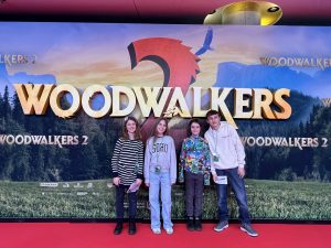 Premiere Woodwalkers 2